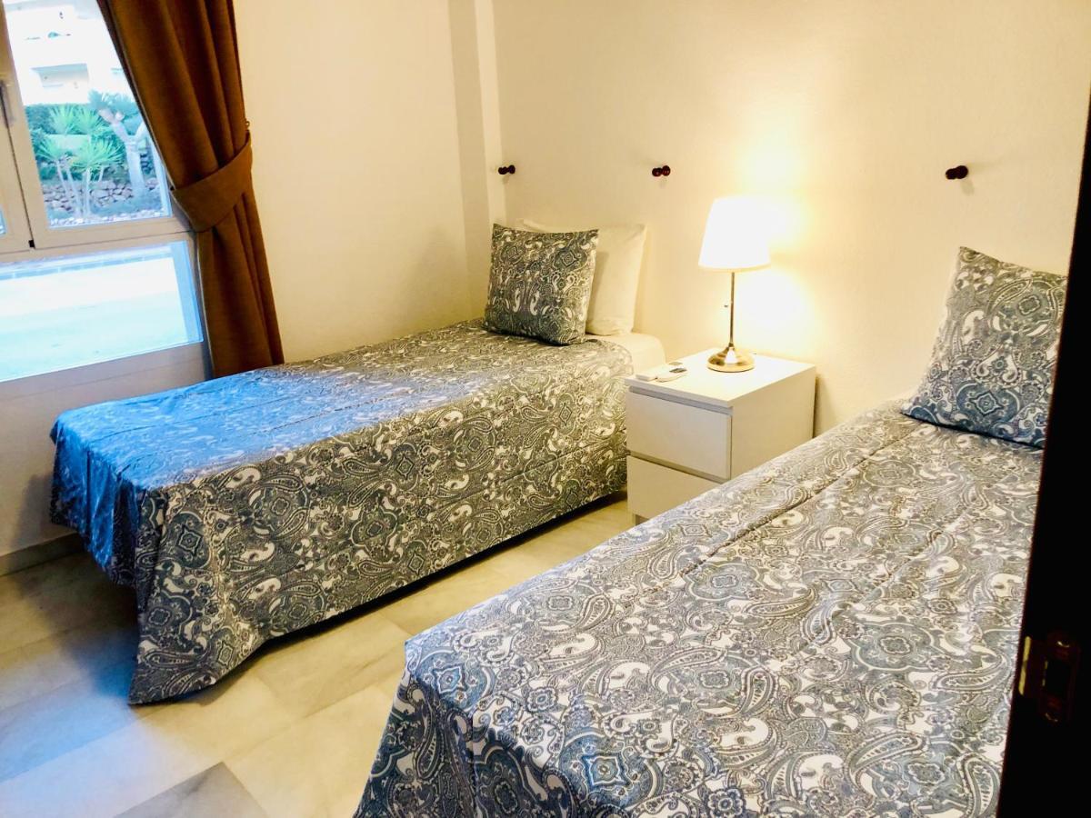 El Faro Lovely Sea Views Apartment On La Costa Del Sol מראה חיצוני תמונה